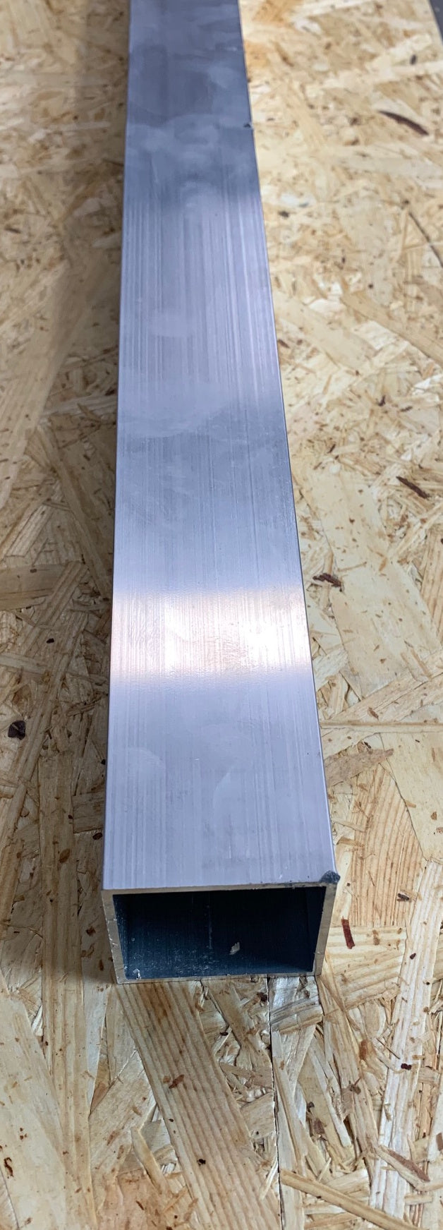 2. Sortering - Aluminium firkantrør 45x45x2mm